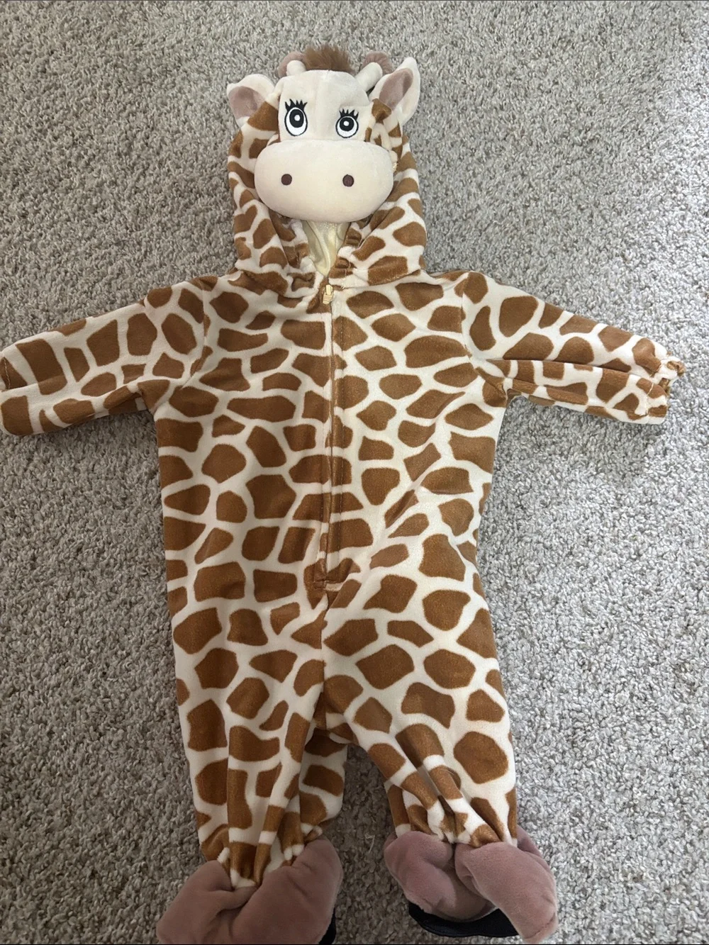 Giraffe Hooded Baby Giraffe costume with straps for feet - Brown/White